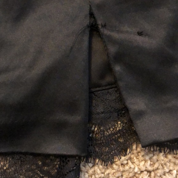 Guess Black Satin Ruched Lace Dress Size 6 - Picture 5 of 5